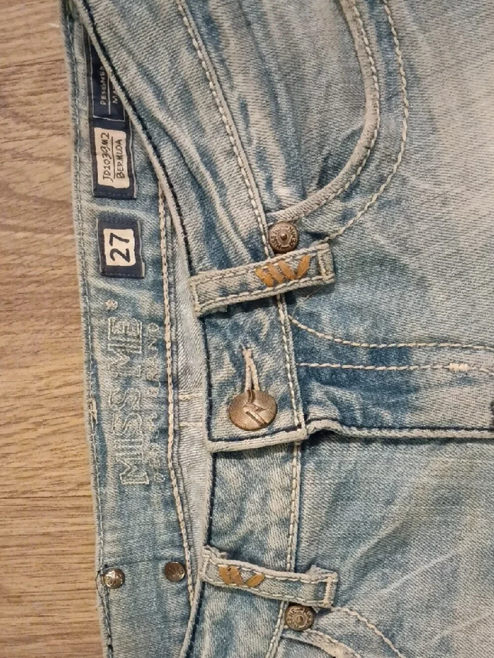 Light Blue Denim Bermuda Shorts - Brand: Not Visible